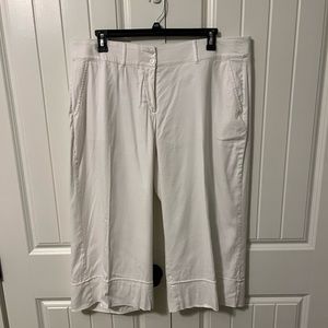 Lane Bryant Wide Leg cropped pants. 20W. White